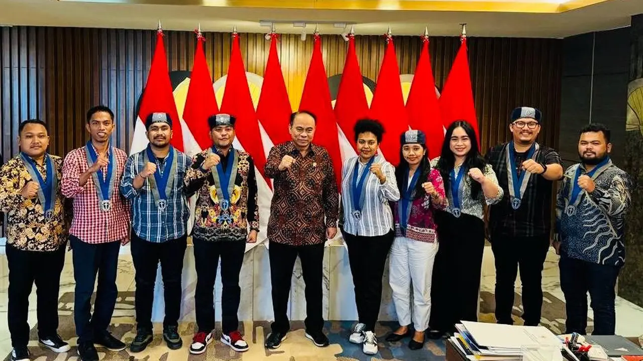 Pengurus Pusat Gerakan Mahasiswa Kristen Indonesia (PP GMKI) melakukan audiensi dengan Menteri Komunikasi dan Informatika (Kominfo), Budi Arie Setiadi di kantornya, Rabu (17/7) (Istimewa)