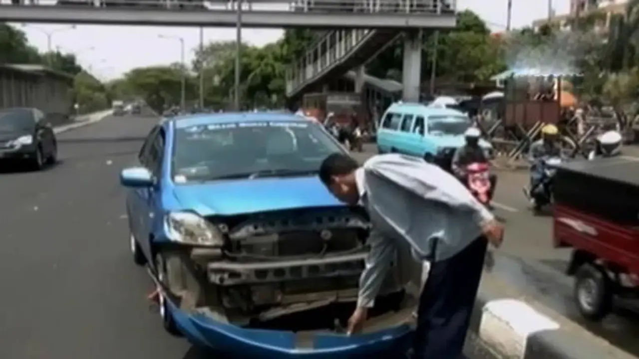 Segmen 2: Kecelakaan Beruntun hingga Pilot AS Dipulangkan
