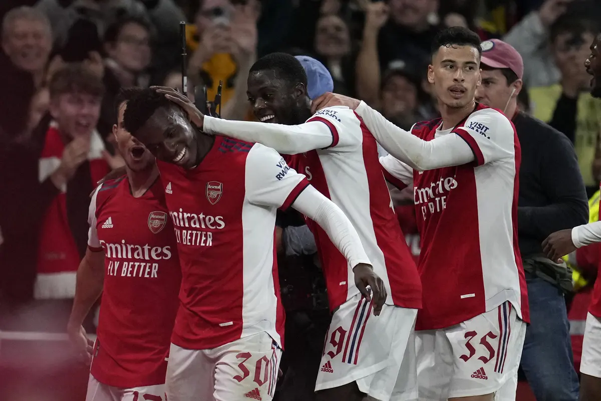 Foto: Bungkam Leeds United 2-0, Arsenal Melangkah ke Perempatfinal Carabao Cup 2021 / 2022