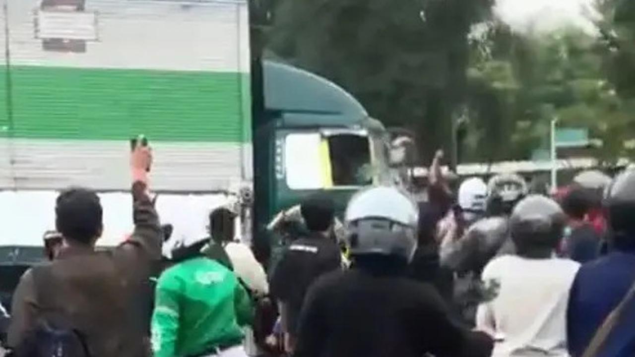 Kronologi Sopir Truk di Cipondoh Tangerang Ugal-ugalan hingga Tabrak Puluhan Kendaraan