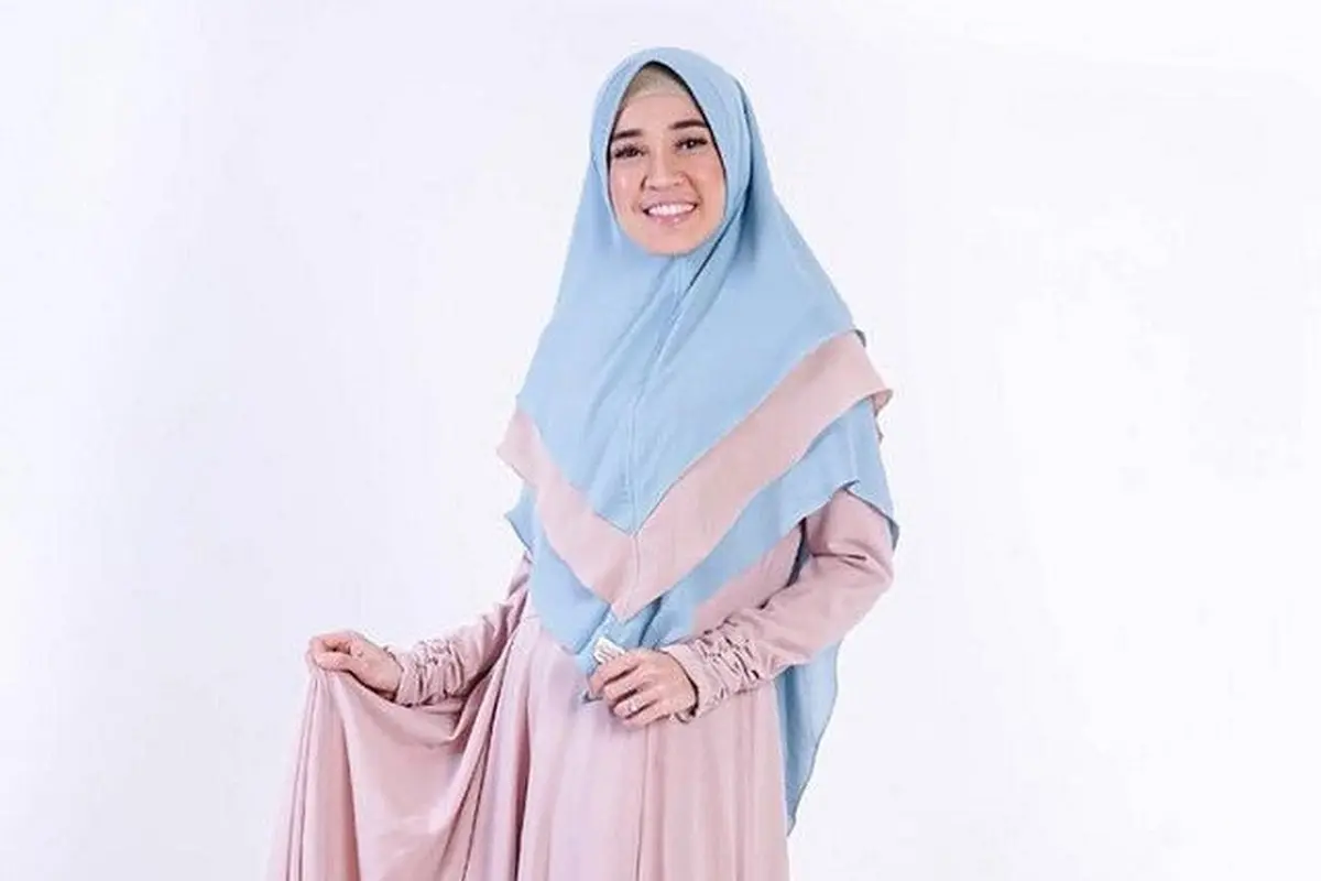 Dhini Aminarti