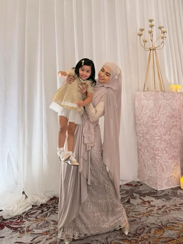 Ria Ricis dan Moana