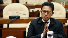 Direktur Penyidikan Komisi Pemberantasan Korupsi (KPK) Brigjen Pol Aris Budiman saat memenuhi panggilan Rapat Dengar pendapat bersama Pansus Hak Angke KPK, di Kompleks Parlemen, Senayan, Jakarta, Selasa (29/8). (Liputan6.com/Johan Tallo)