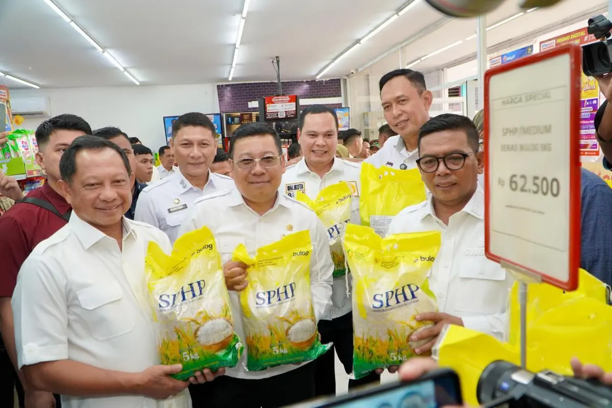 Penyaluran beras SPHP