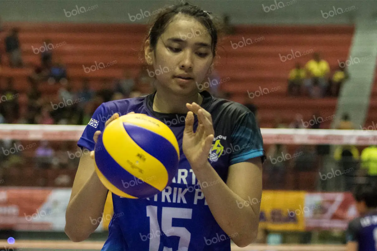 Yolla Yuliana