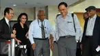 Mantan Direktur Penyidikan Kejaksaan Agung Chaerul Imam (kedua kanan) usai berdiskusi di Gedung KPK, Jakarta, Kamis (15/10/2015). Diskusi tersebut membahas rencana revisi UU KPK oleh DPR. (Liputan6.com/Helmi Afandi)