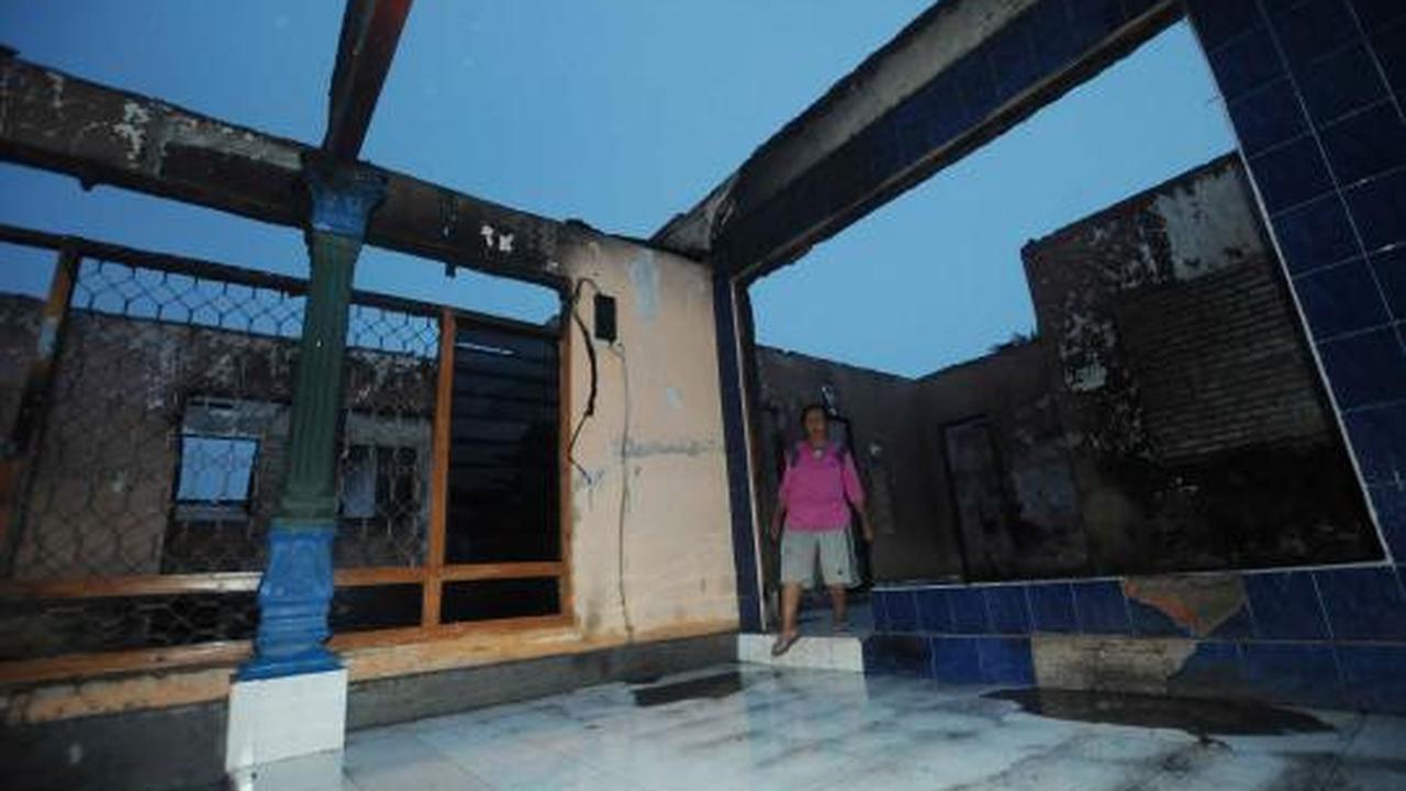 Kemenpera beri santunan warga korban bentrokan Lampung 