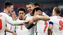 Inggris - Skuat The Three Lions kali ini dihuni pemain berlabel bintang dan talenta muda berkualitas. Jika melihat materi pemain yang mumpuni bukan tidak mungkin pasukan Gareth Southgate ini bisa memberikan kejutan di Euro 2020. (Lindsey Parnaby/Pool/AFP)