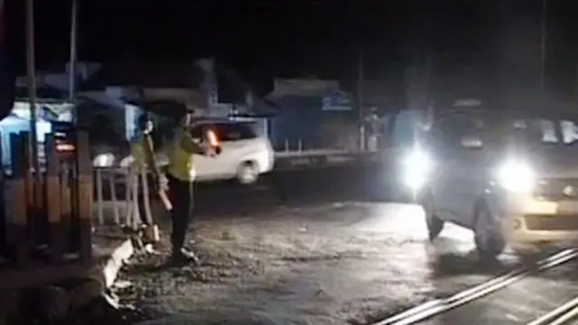 H+2 Lebaran, Jalur Utara Padat di Tempat Oleh-Oleh