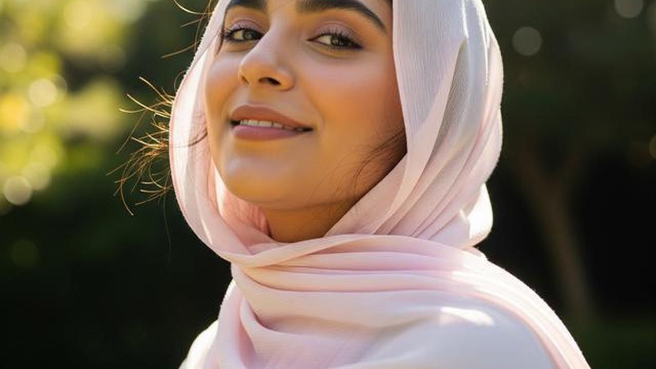 7 Rekomendasi Bahan Hijab Adem dan Nyaman untuk Lebaran 2026, Cocok Dipakai Seharian