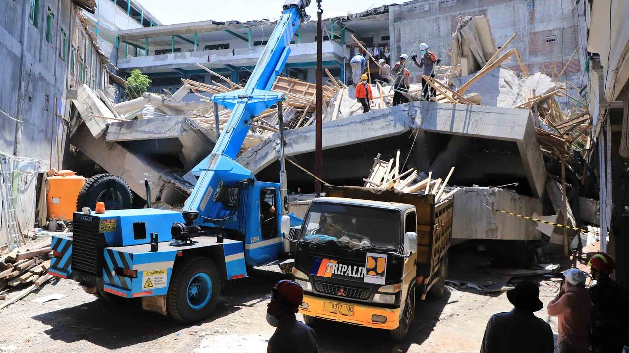 86 Jam Waktu Berlalu, Tim SAR Masih Berjibaku Temukan Korban Ponpes Al Khoziny Ambruk di Sidoarjo