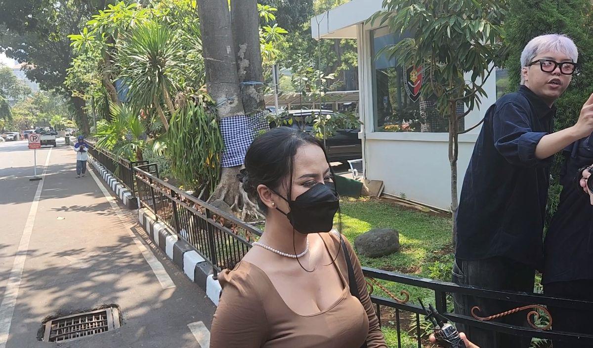 <br>Selain itu, Siskaeee juga mengakui dari hasil memerankan film 'Kramat Tunggak' dirinya mendapatkan bayaran sekitar Rp10 juta.&nbsp;