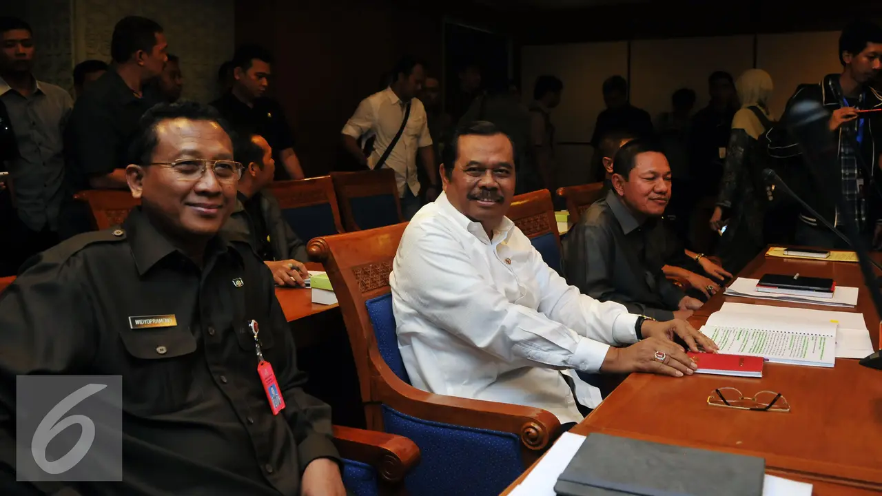 20151029-Pansus-Pelindo-Panggil-Jaksa-Agung-Jakarta-HM-Prasetyo