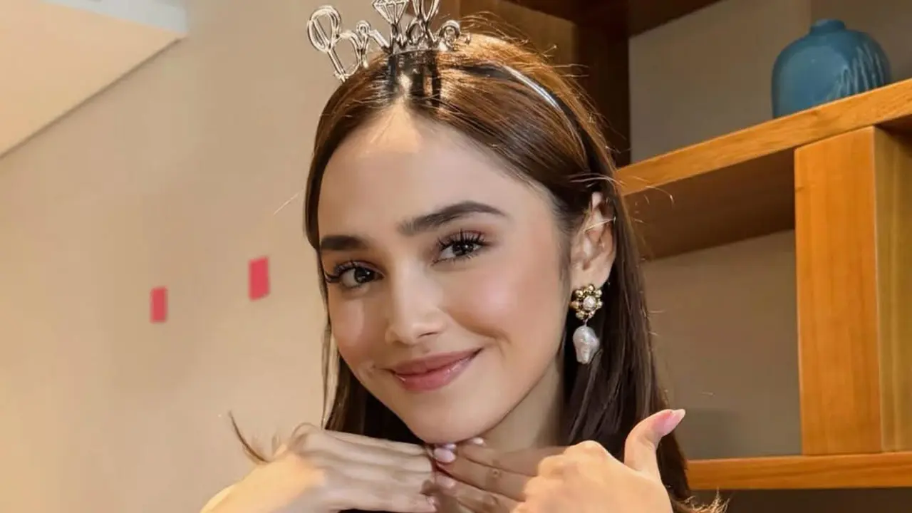 Syifa Hadju Tampil Menawan Pakai Bando “Bride”, Tanda Pernikahan Semakin Dekat?