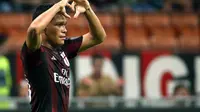 Striker AC Milan, Carlos Bacca rayakan gol (gazzetta.it/Liputan6.com)