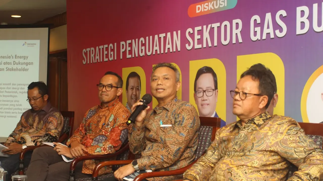 Sesi diskusi Strategi Penguatan Sektor Gas Bumi Indonesia yang digelar Energy Editor Society (E2S), di Jakarta, Jumat (16/5/2025).