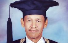 Mantan Rektor UGM Ichlasul Amar Meninggal Dunia di RS Pondok Indah Jakarta