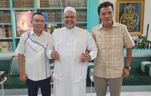 VIDEO: Pertemuan Penting Dua Orang Utusan Prabowo Temui Riziq Shihab, Bahas Apa?