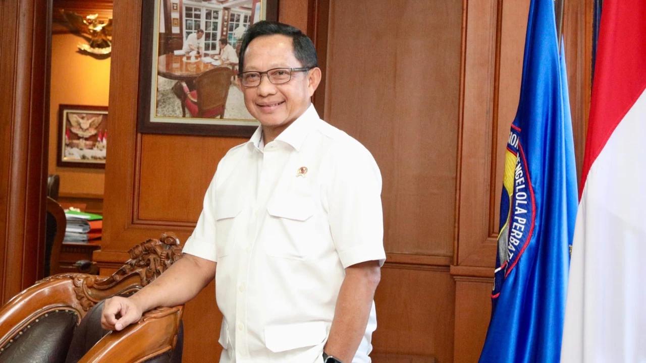 Mendagri Terima Penghargaan karena Dinilai Berhasil Dorong Pertumbuhan dan Stabilitas Ekonomi Daerah