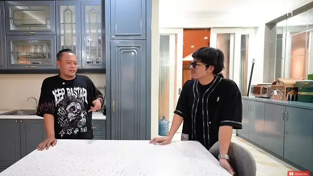 Potret Dapur Rumah Sule