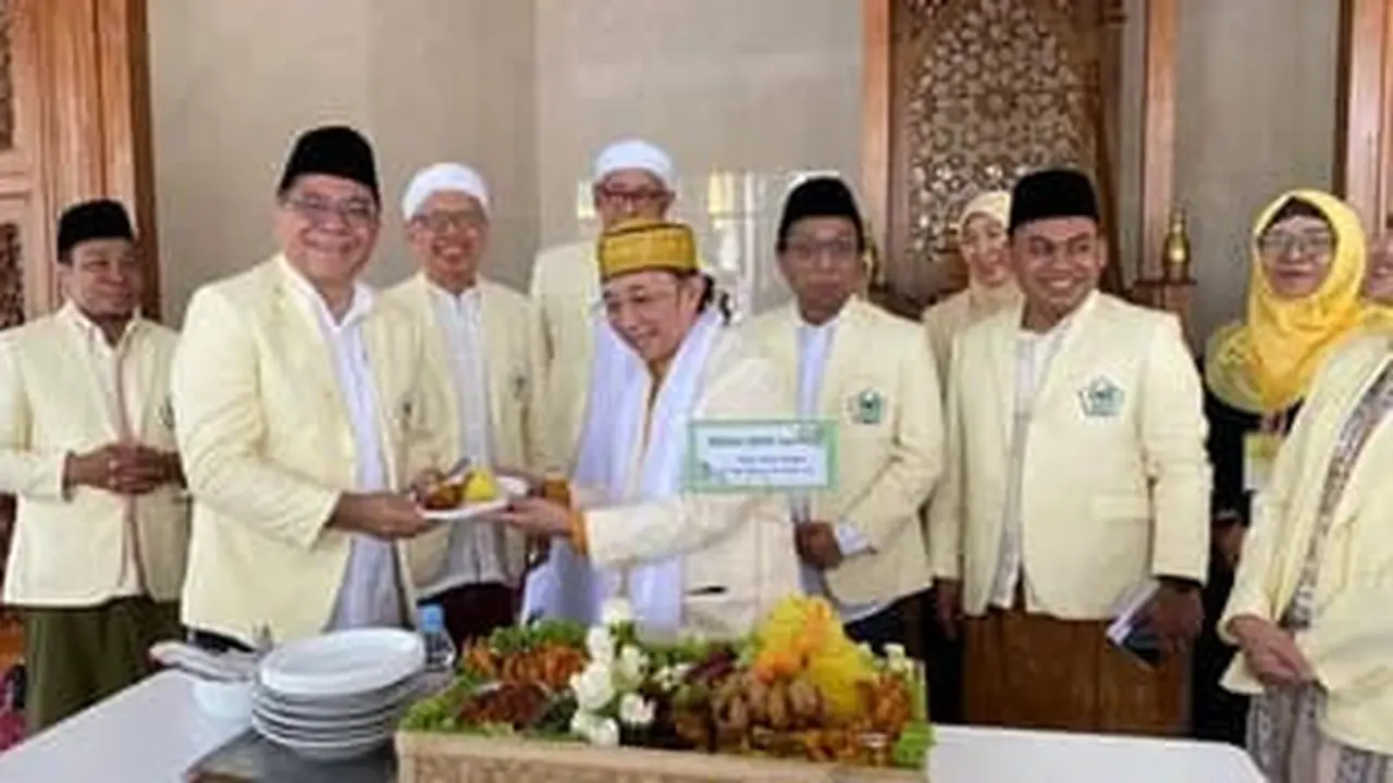 PP MDI merayakan milad ke-46 dengan menggelar tasyakuran yang berisi istigasah dan santunan anak yatim di Masjid Ainul Hikmah, Komplek Kantor DPP Partai Golkar Jakarta. (Istimewa)