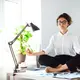 Pada generasi muda saat ini, yaitu Gen Z membawa perspektif baru. Mereka memilih untuk work life balance sebagai prioritas. [Dok/freepik.com/cookie_studio]