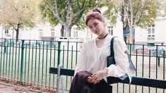 Selain dipuji cantik, artis berusia 28 tahun ini juga kerap dipuji imut. Tak hanya tuai pujian dari netizen Korea Selatan, lawan main Lee Jong Suk dalam drama While You Were Sleeping ini juga selalu mendapatkan pujian dan bikin terkesima netizen Indonesia, apalagi ketika Bae Suzy tampil gemas dengan gaya rambut dicepol. (Liputan6.com/IG/@skuukzky)