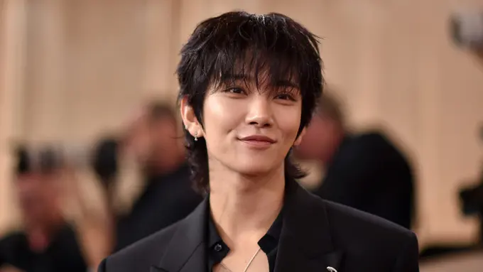 Penampilan debut Joshua SEVENTEEN di Karpet Merah Golden Globes. [Copyright: Associated Press]