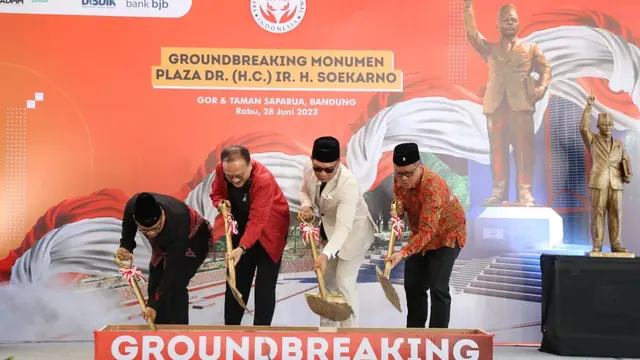 Peletakan Batu Pertama Monumen Bung Karno di Bandung