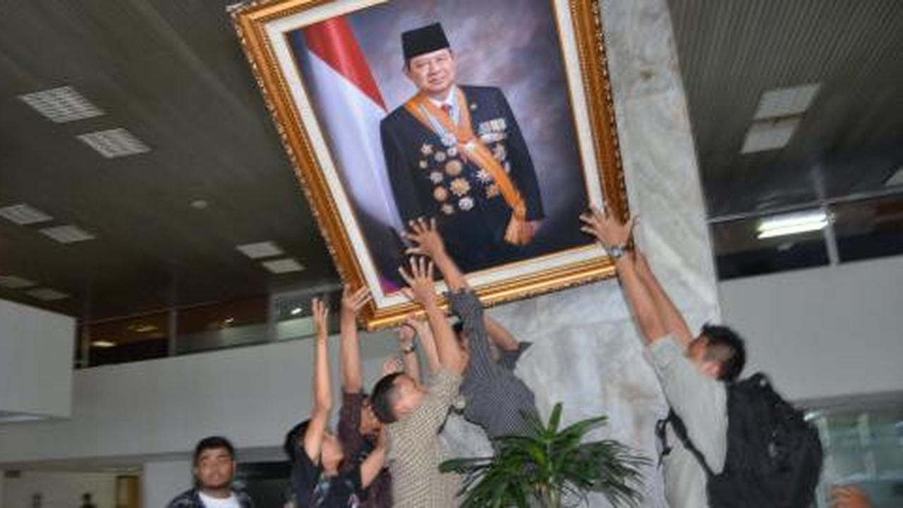 Polda masih bahas penangguhan penahanan perusak foto SBY