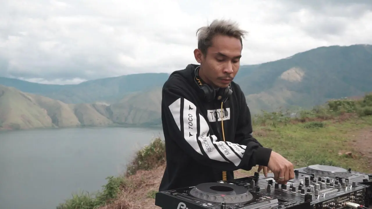 DJ Cliffrs