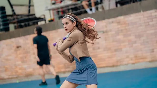 Tampil Menawan, Ini Potret Audi Marissa Latihan Tenis yang Disebut Makin Langsing