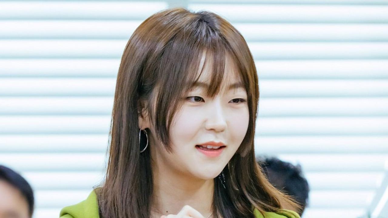 7 Potret Menarik Para Pemeran Drakor SBS 'Spring of Youth' yang Akan Mengguncang Layar Kaca