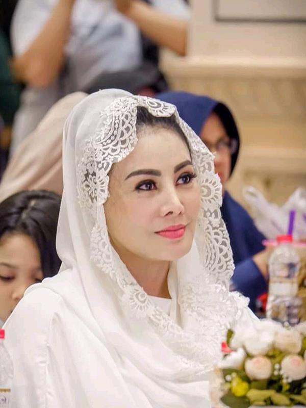Cici Paramida Awet Muda (Sumber: Instagram/cici_faramida)
