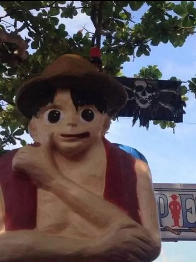 6 Patung Karakter One Piece Ini Bentuknya Tak Sesuai, Nyeleneh