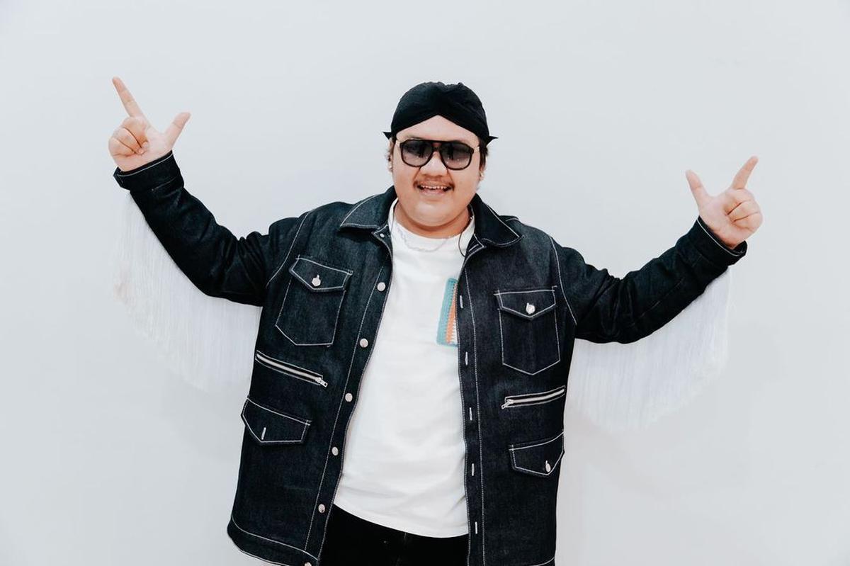 Perjalanan Karir dan Fakta Menarik Ndarboy Genk, Dari Jual Pecel Kini Sukses Raih AMI Awards - Langganan Trending YouTube