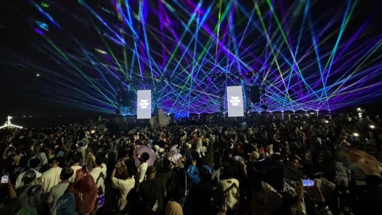 Ancol Donasikan Rp150 Juta Hasil Penjualan Tiket Malam Tahun Baru untuk Korban Bencana di Sumatera