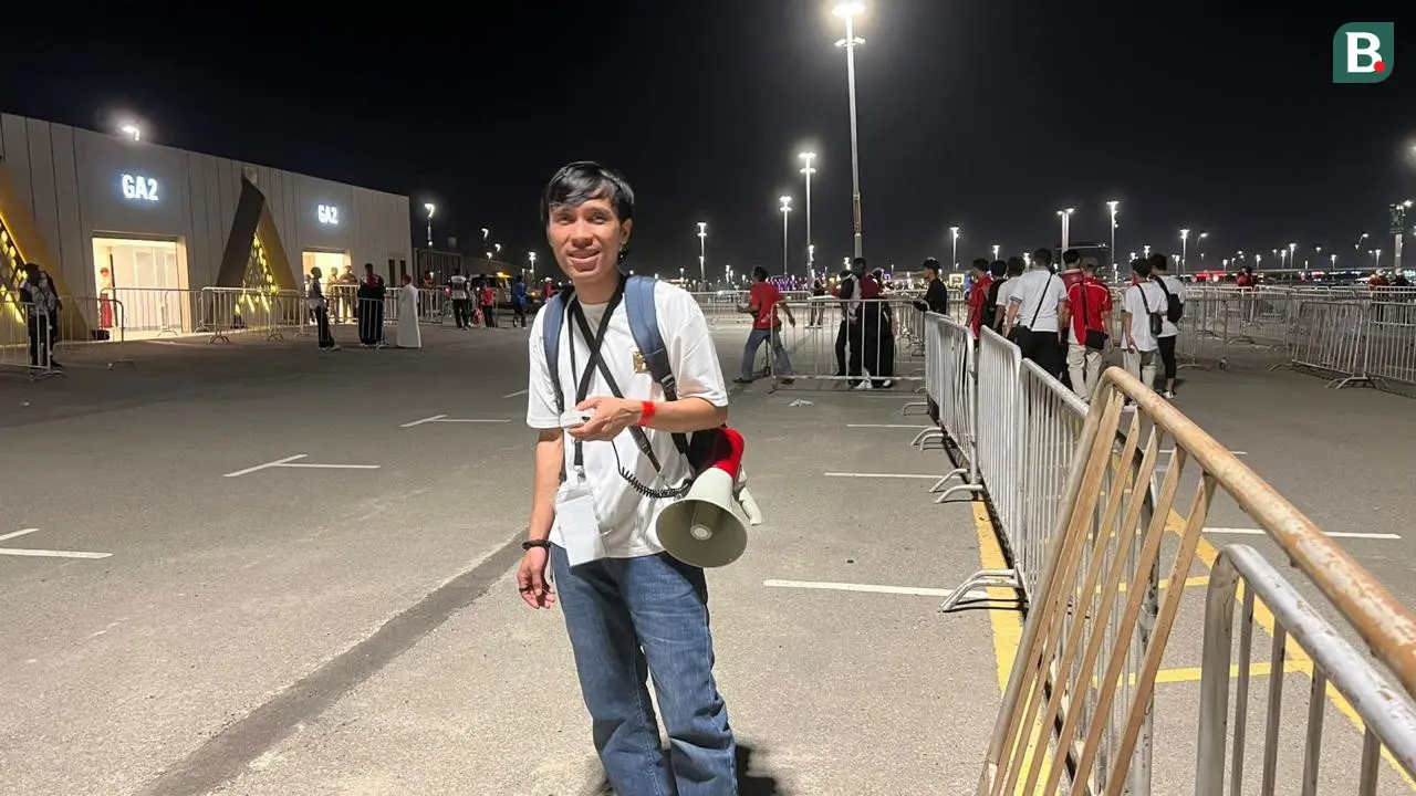 Usep Oscar dari Jawa Barat, yang menjadi volunteer saat laga Timnas Indonesia vs Irak