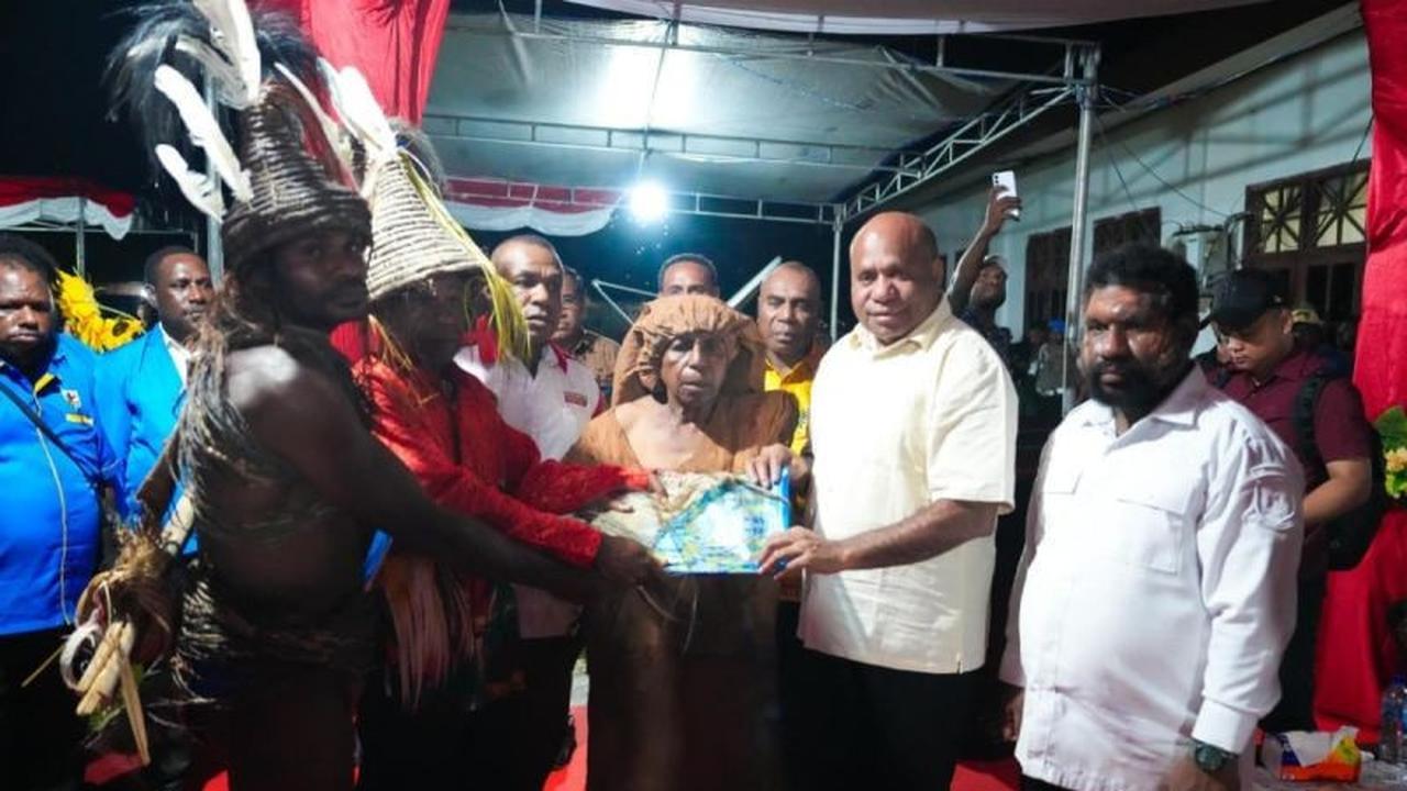 Pemprov Papua Salurkan Bantuan Alsintan untuk Tingkatkan Ekonomi Petani Mamberamo Raya