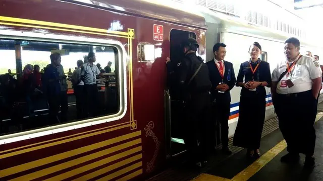 VIDEO: Ini Keistimewaan Kereta yang membawa Jokowi ke Sukabumi