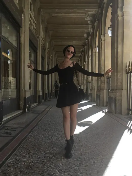 Perjalanan Melanie dalam dunia modeling dimulai saat dia bersekolah di Pratt Institute di New York City.  [Instagram/ Melanie Gaydos]