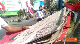 Satpam Bongkar Paksa Pameran Seni Rupa Unair