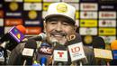 Diego Maradona memberikan jumpa pers pertama sebagai pelatih Dorados pada September 2018 lalu. ( AFP/Rashide Frias )