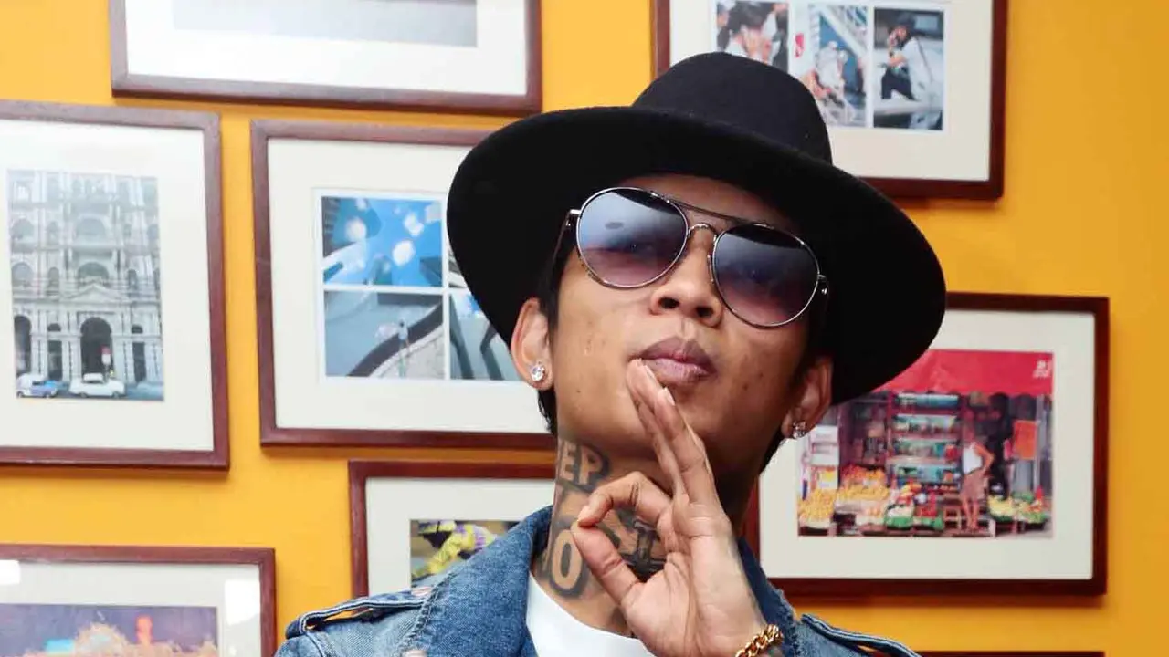 [Bintang] Young Lex