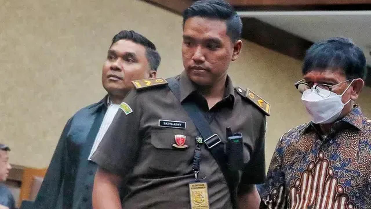 Jaksa juga menilai kuasa hukum tidak cermat dalam membaca dakwaan seperti konstruksi peristiwa hingga keterkaitan terdakwa.