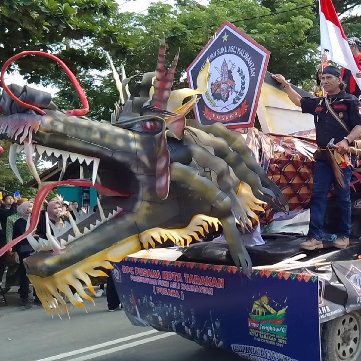 Salah satu peserta pawai budaya dalam rangkaian Iraw Tengkayu (dokumentasi 2022)