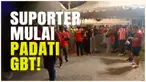Berita video suasana terkini Stadion Gelora Bung Tomo, Surabaya, yang jadi tempat laga semifinal Piala AFF U-19 2024, antara Timnas Indonesia U-19 vs Malaysia U-19.