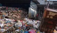 Target Pramono Bereskan Sampah Rusun Waduk Pluit