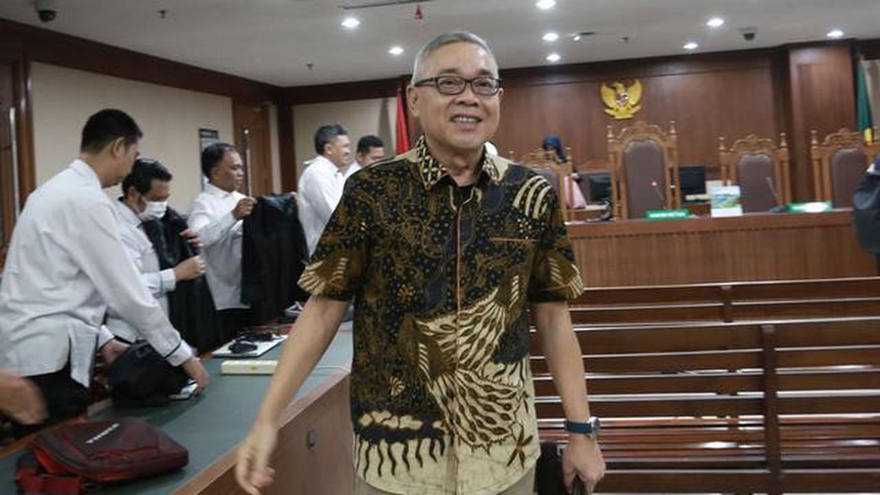 Bacakan Pledoi, Terdakwa  Korupsi LNG Hari Karyuliarto Minta Bebas: Saya Tidak Rampok Uang Rakyat