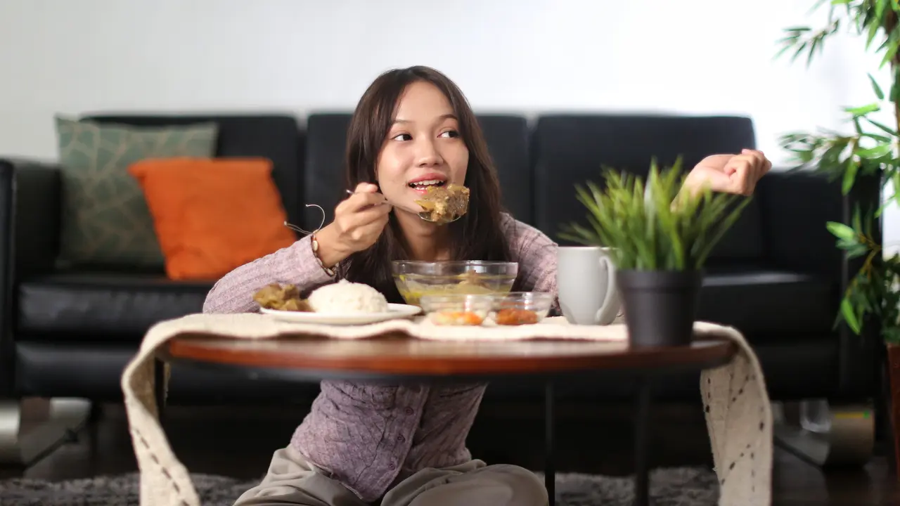 Tips Menghindari Eneg Setelah Konsumsi Daging Berlebihan - Cover